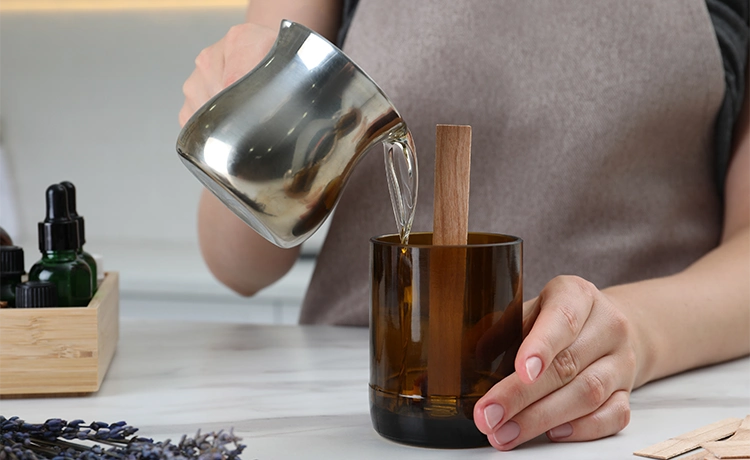Common Mistakes Beginners Need to Avoid | The Candle Fragrance Co
